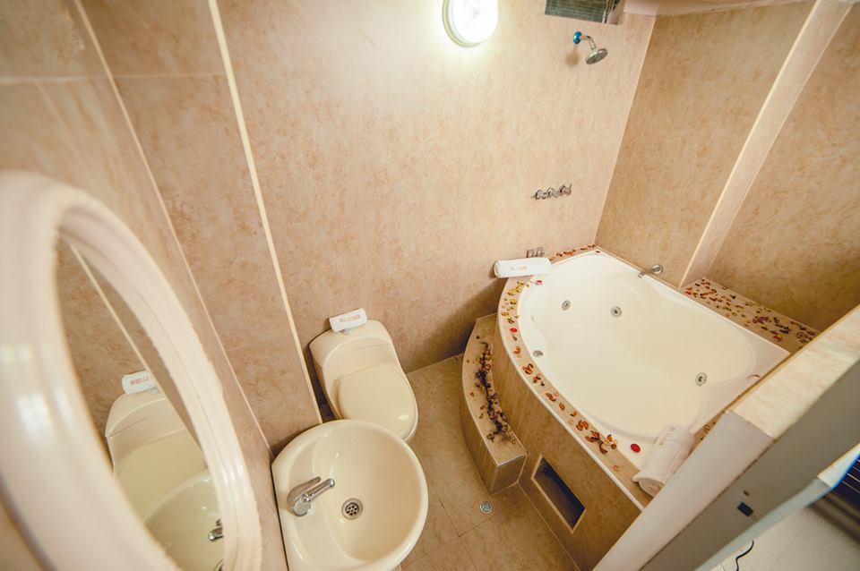 Hotel Luxor Pucallpa Bagian luar foto